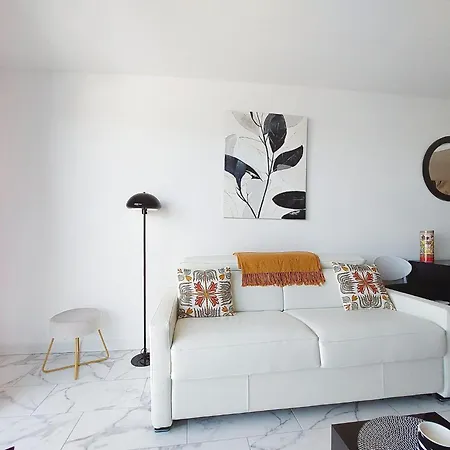 La Fregate-10 By Interhome