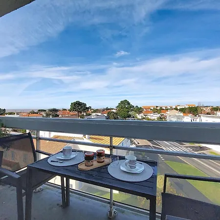La Fregate-10 By Interhome